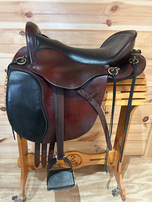16.5” Tucker Gen II Equitation Endurance Trail Saddle Model 147