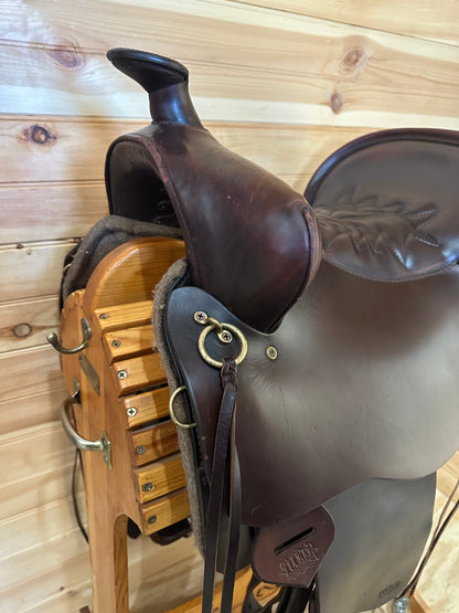 16.5” Tucker High Plains Western Trail Saddle Model 260 (XW)
