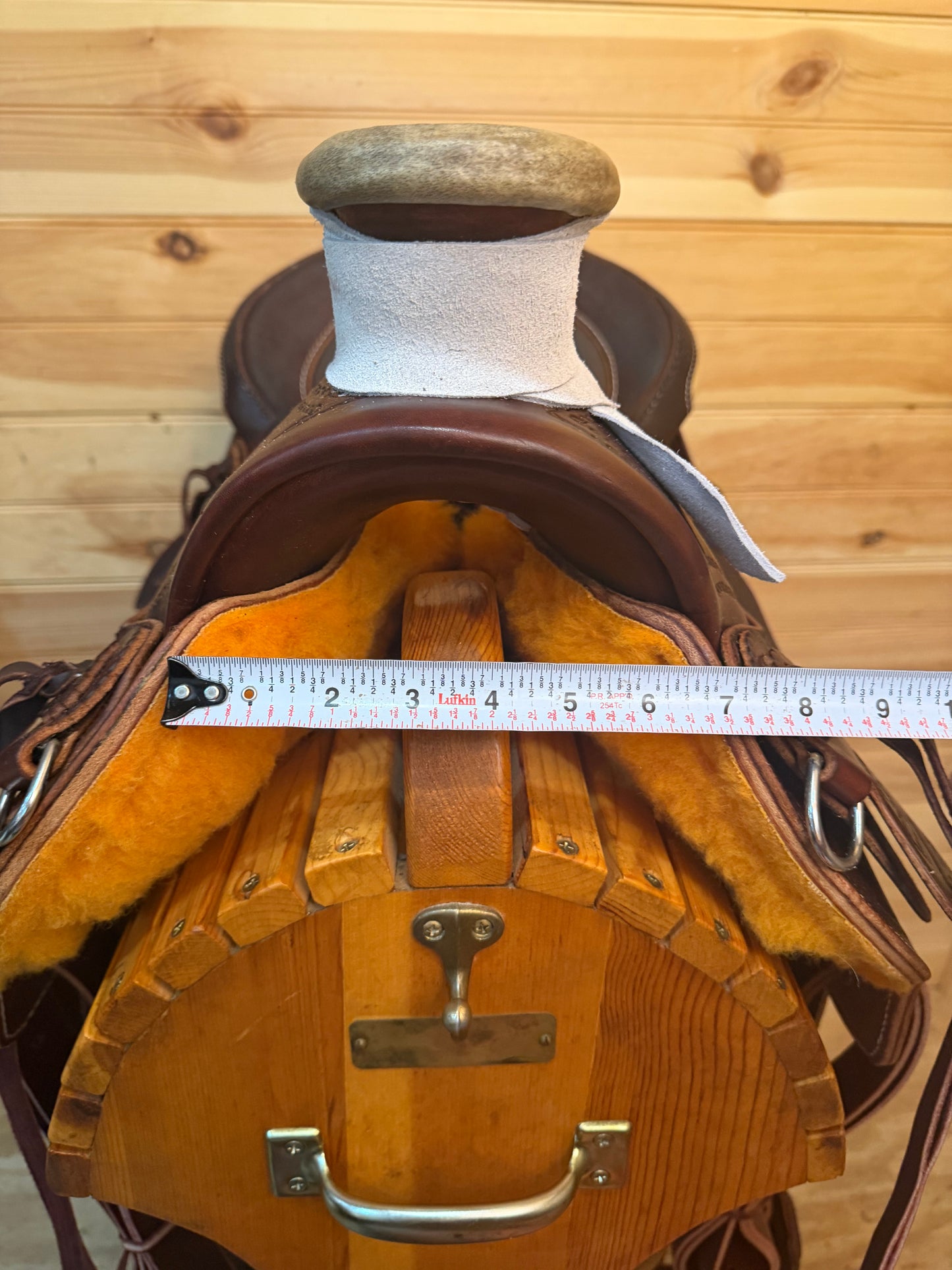 16” McCall Mclite Wade Saddle Model W153-726