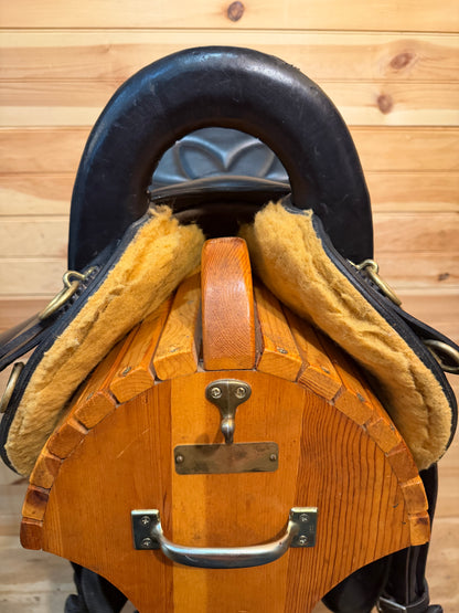 16” National Bridle Shop Gaited Endurance Trail Saddle Model 4682