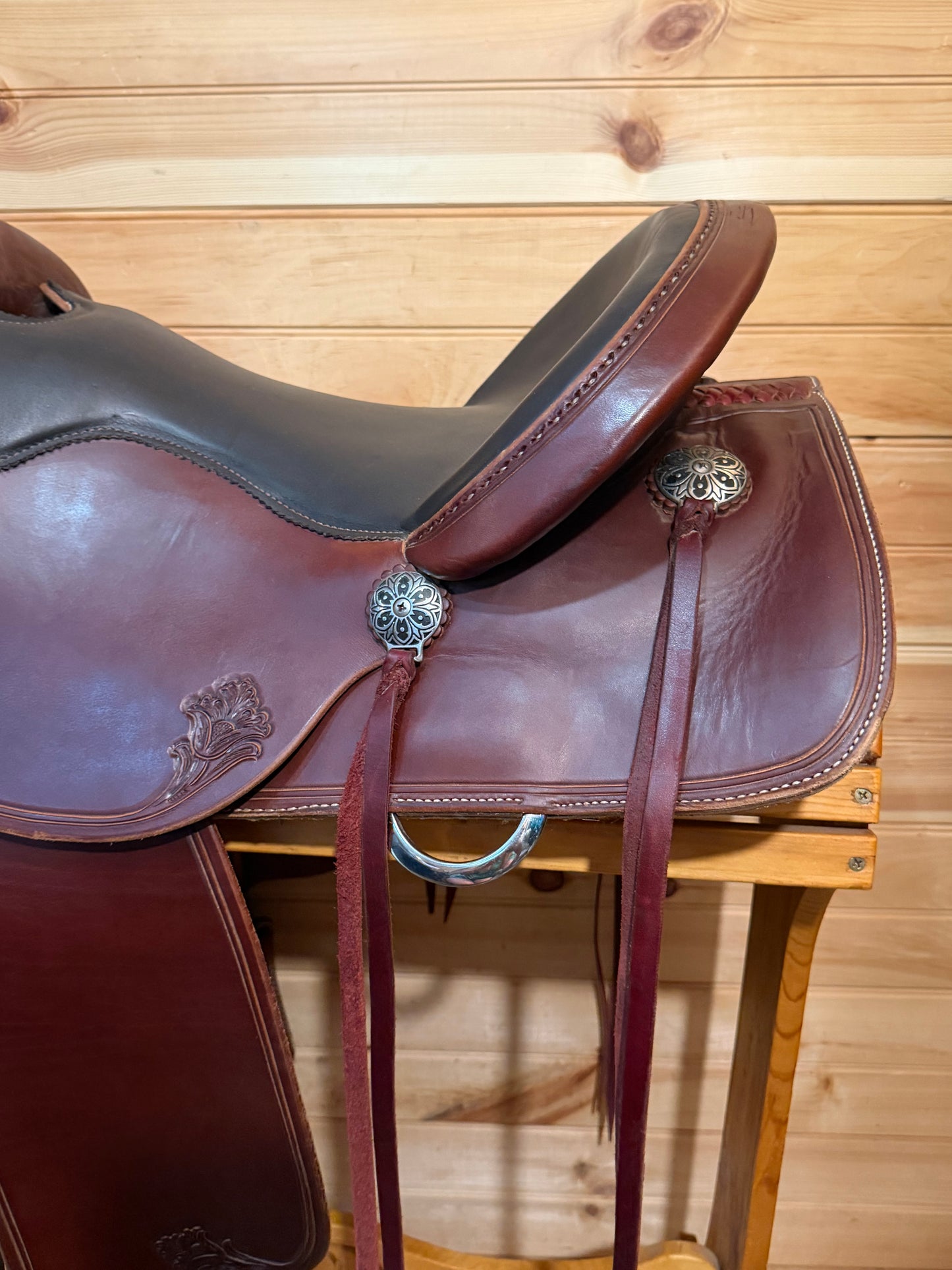15.5” RW Bowman Will Rogers Model Western Trail Saddle