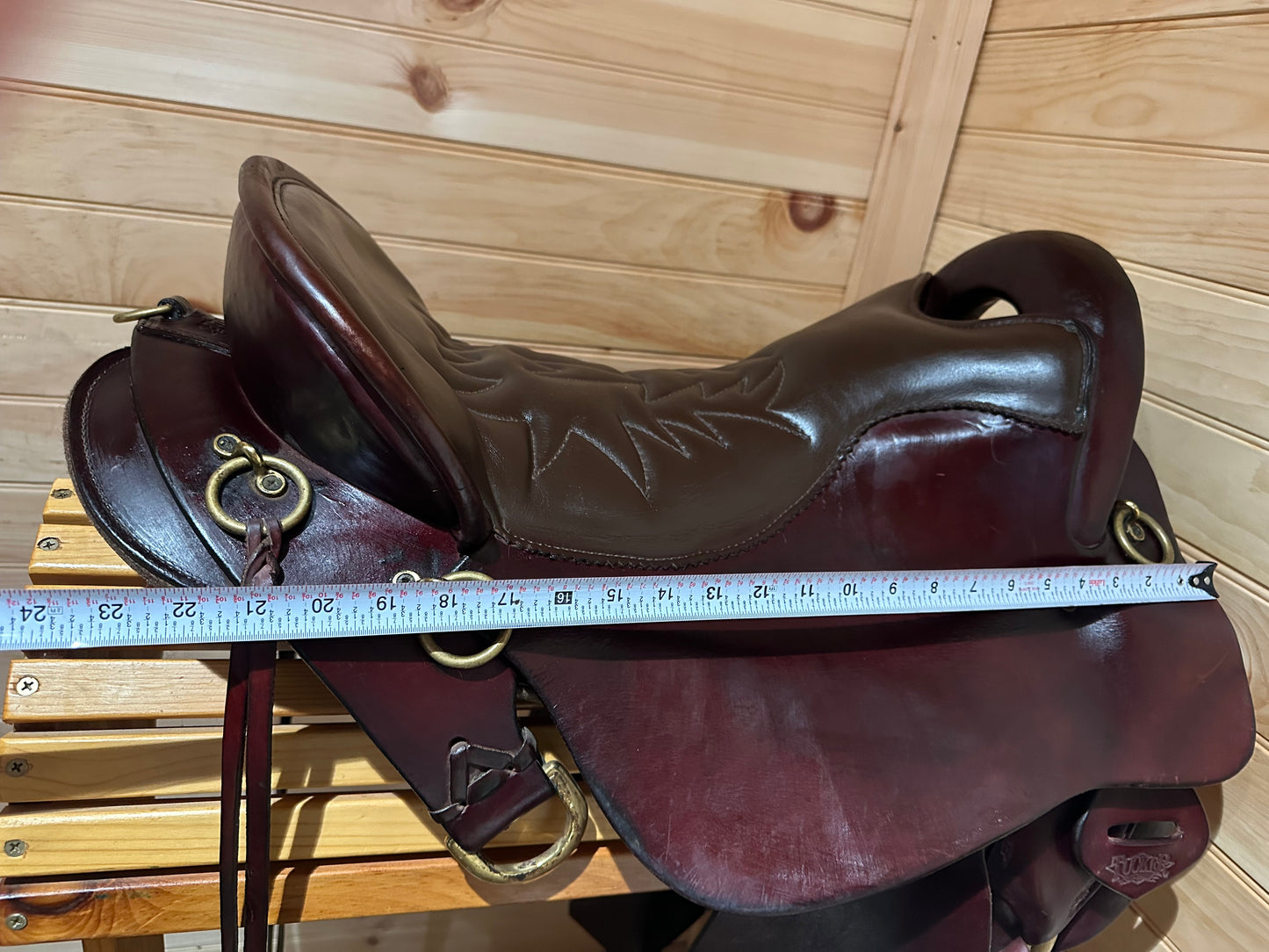 17.5” Tucker Endurance Trail Saddle Model 159