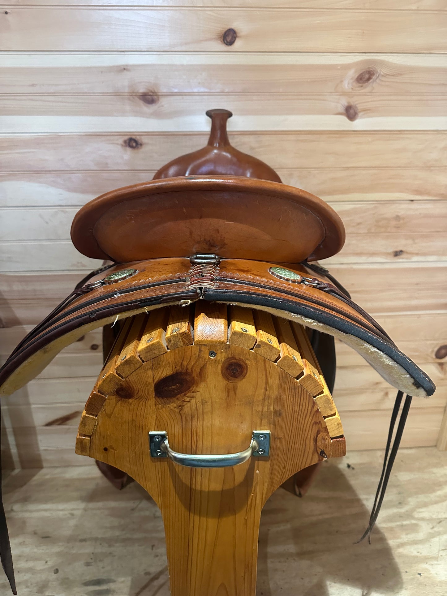 16” Circle Y Topeka Flex-Lite Western Trail Saddle Model 1551