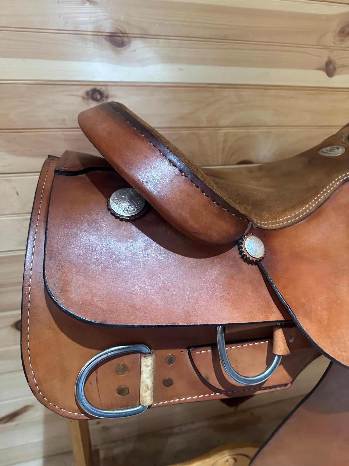 16.5” Rocking R Western Work Training Saddle