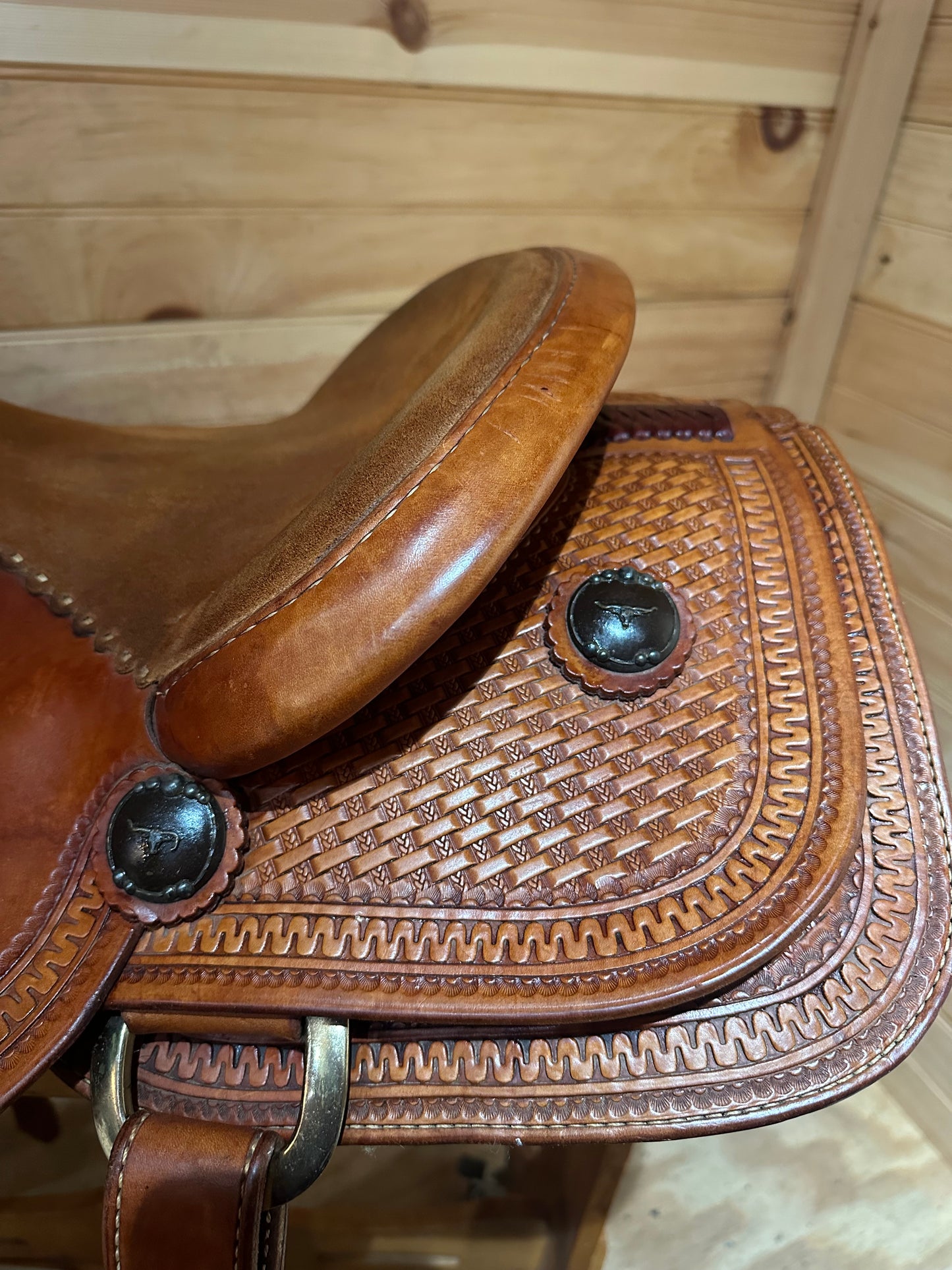 15.5” McCall Cow Horse  Western Saddle Model 690 1203