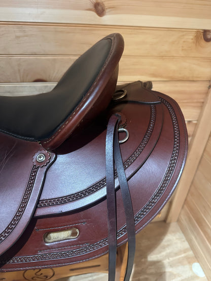 17” Circle Y Draft Western Trail Saddle Model 2177