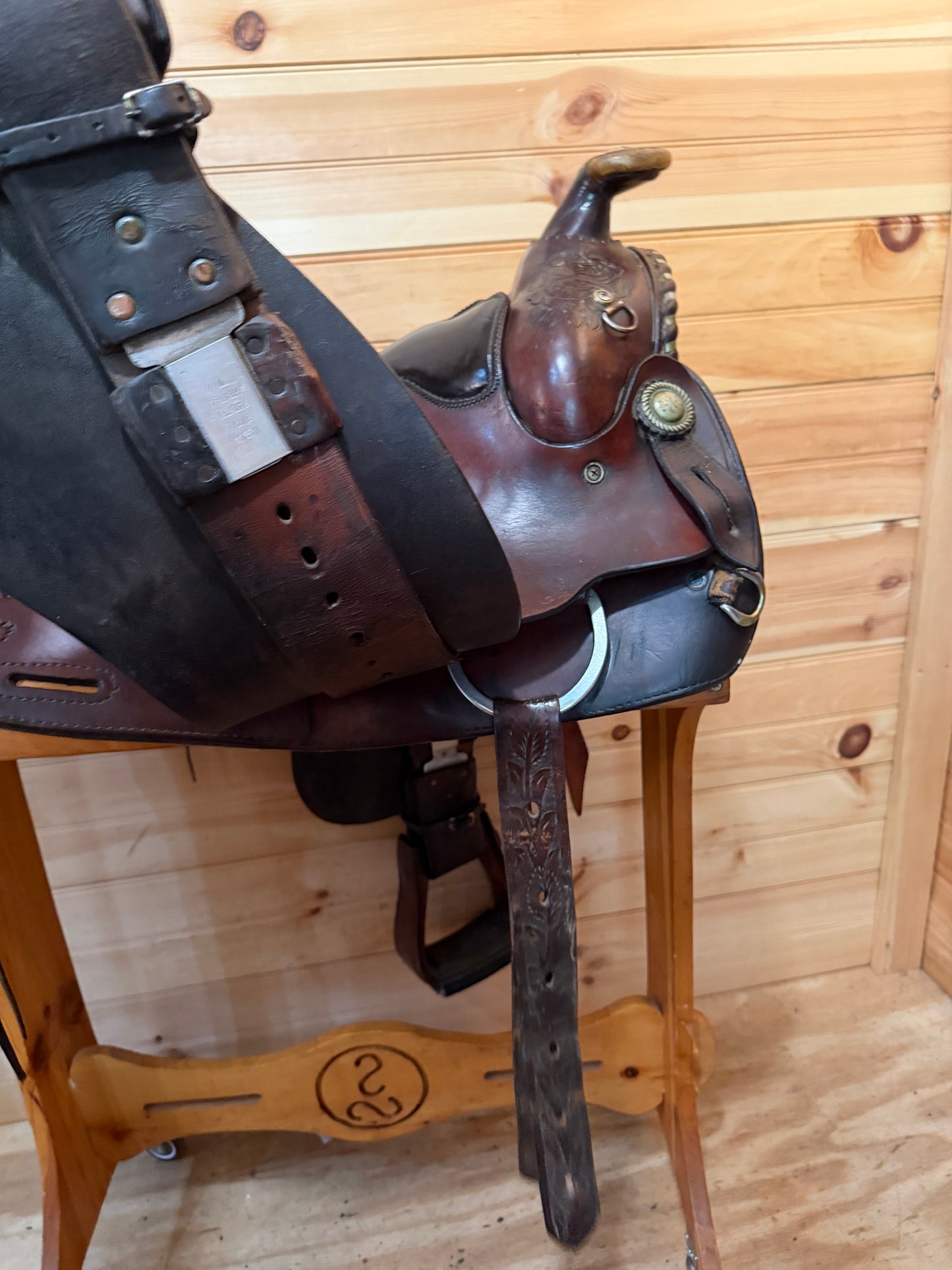 15.5” Dale Cooper Arabian Western Saddle