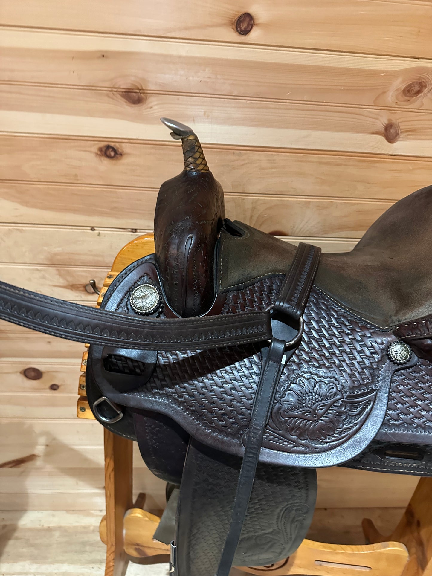 15” Basketweave Western Trail Saddle