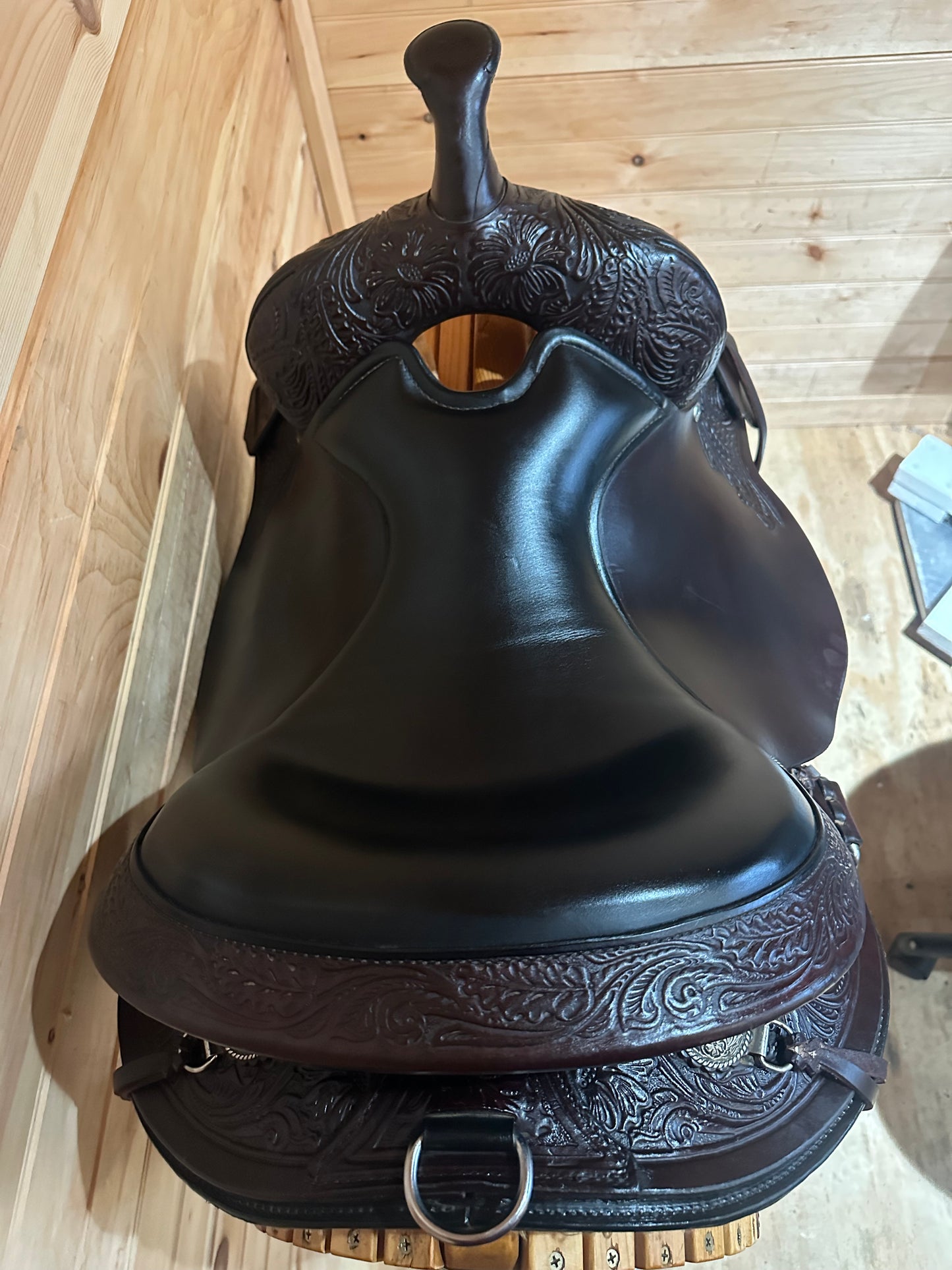 15” Circle Y High Horse Mesquite Trail Western Saddle Model 6864 (2022)