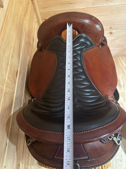 16” Big Horn Endurance Trail Saddle Model 801