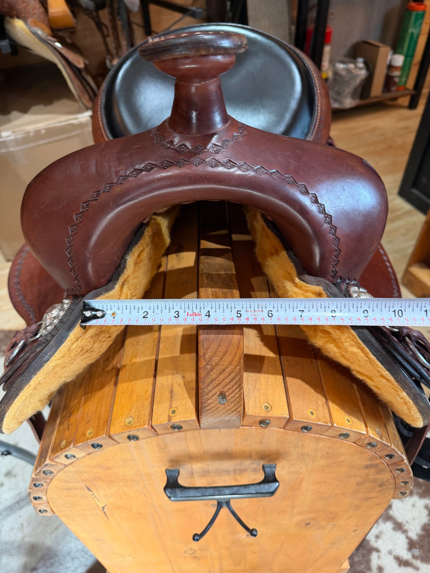 15” Cashel Round Skirt by Martin Saddlery Western Trail Saddle (2022)