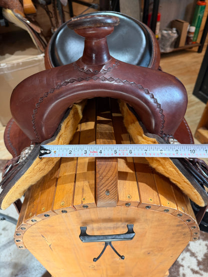 15” Cashel Round Skirt by Martin Saddlery Western Trail Saddle (2022)