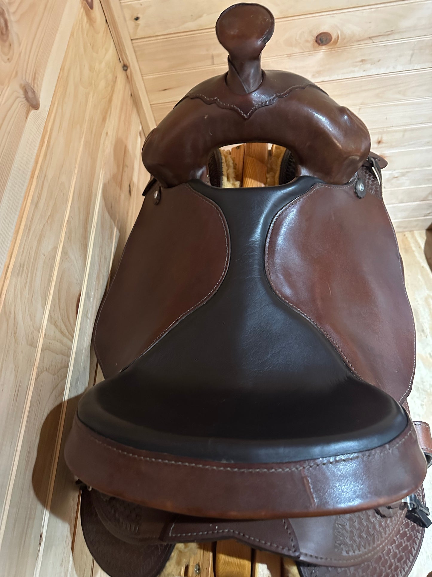 16” Ortho-Flex “The Western Lariat” Western Trail Saddle Model TP-160