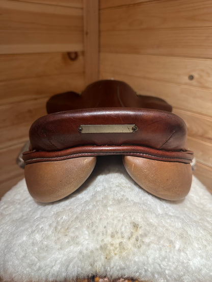 16” Collegiate Children’s Close Contact Saddle