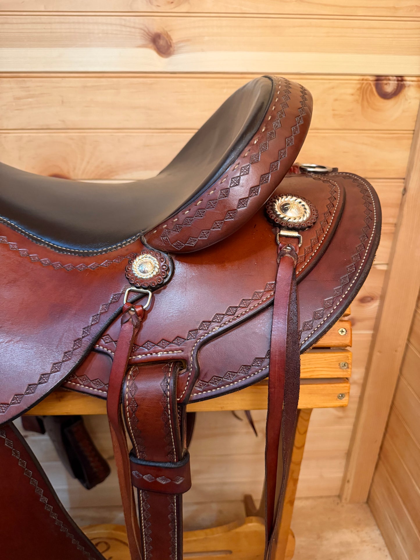 16” Cashel Round Skirt by Martin Saddlery Western Trail Saddle