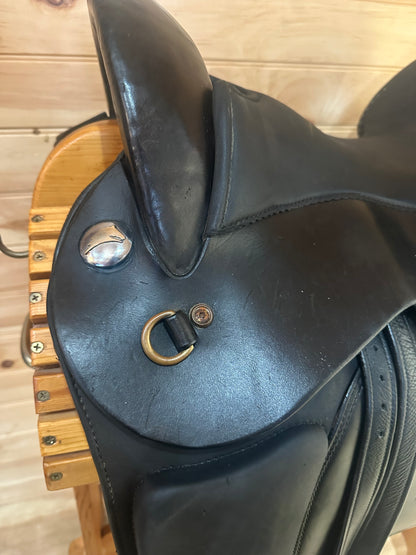 16.5” Parelli Hybrid Cruiser Endurance Saddle