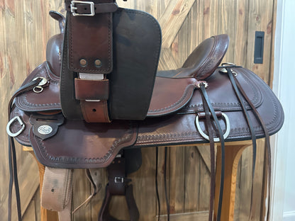 17” Circle Y Topeka Flex2 Western Trail Saddle - Extra Wide