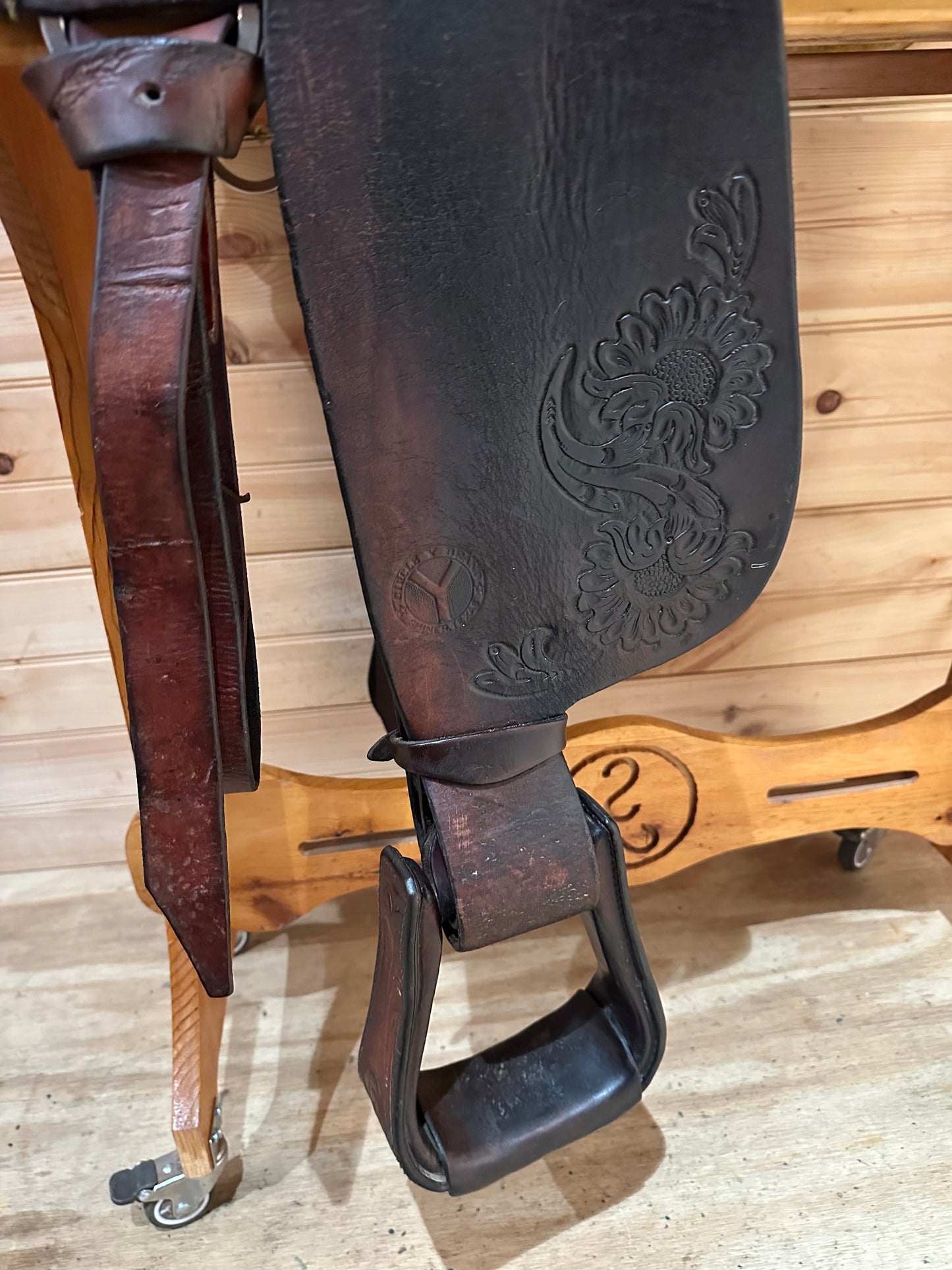 16” Circle Y Park & Trail Western Saddle Model 3625