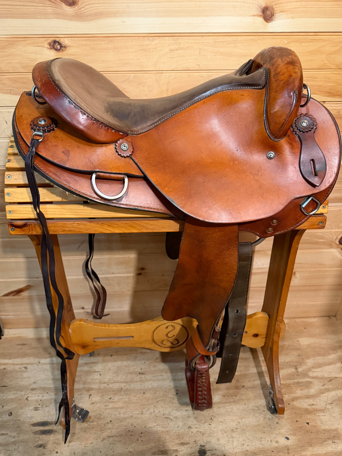 16.5” National Bridle Shop Gaited Endurance Saddle Model 2624