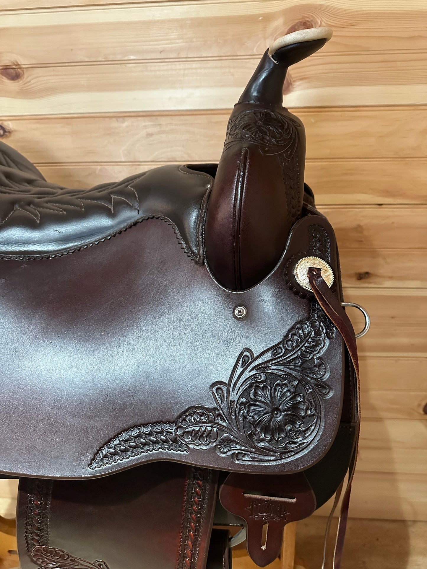 16.5” Tucker Ranch Hand Western Trail Saddle Model 250