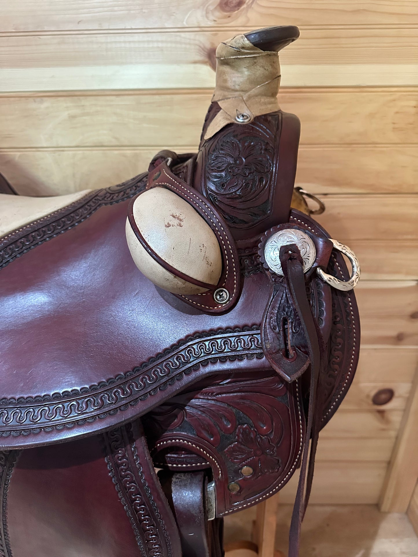 18” RW Bowman B-Light Silver Western Ranch Trail Saddle Model 9478