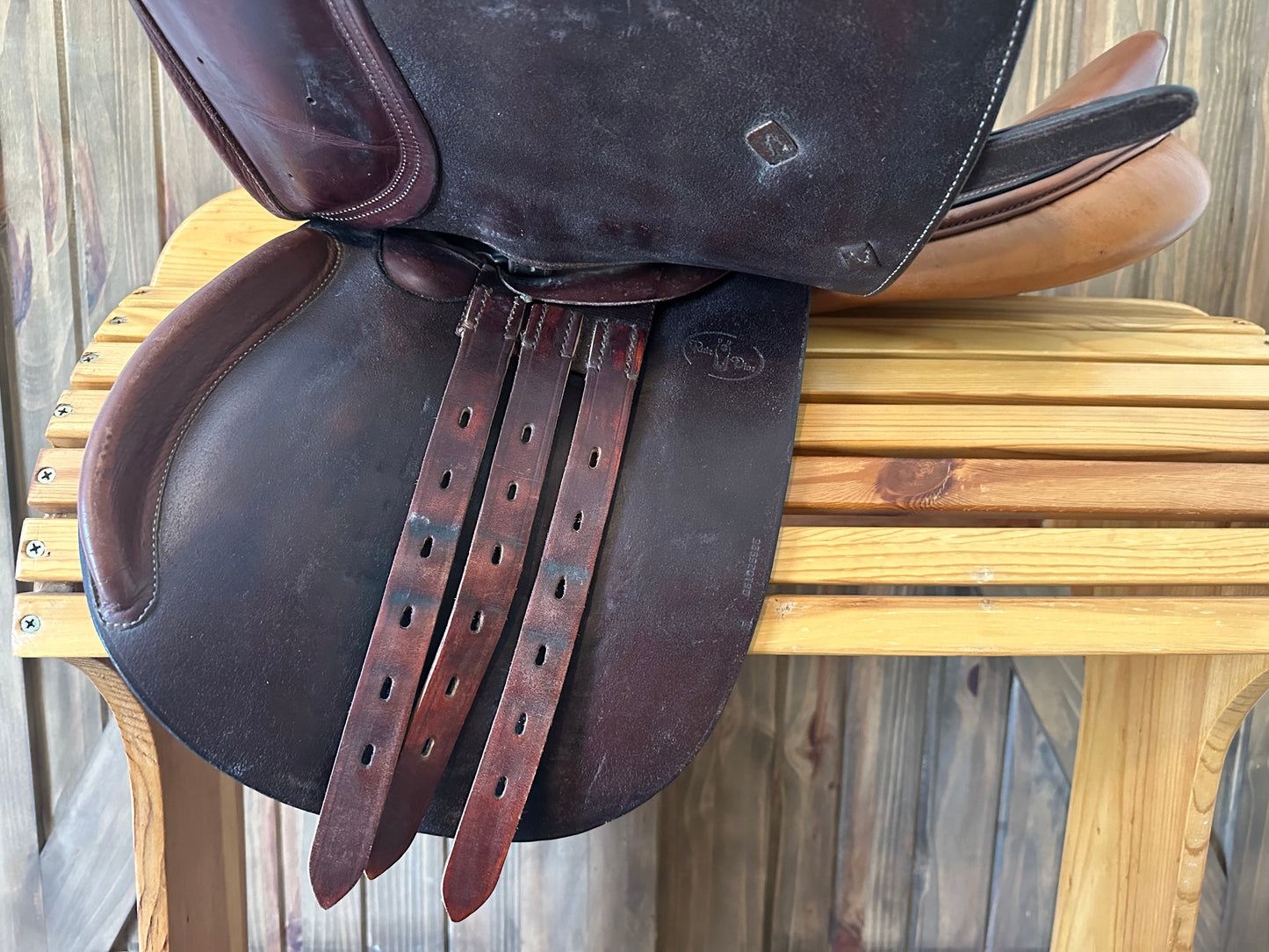 17.5” Ovation Close Contact/Jump Saddle