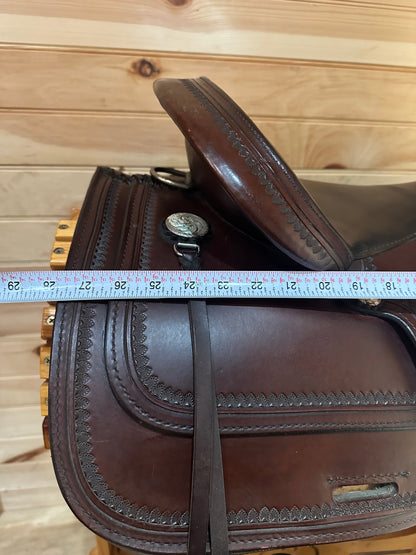 17” Circle Y Topeka Flex-Lite Western Trail Saddle Model 1551
