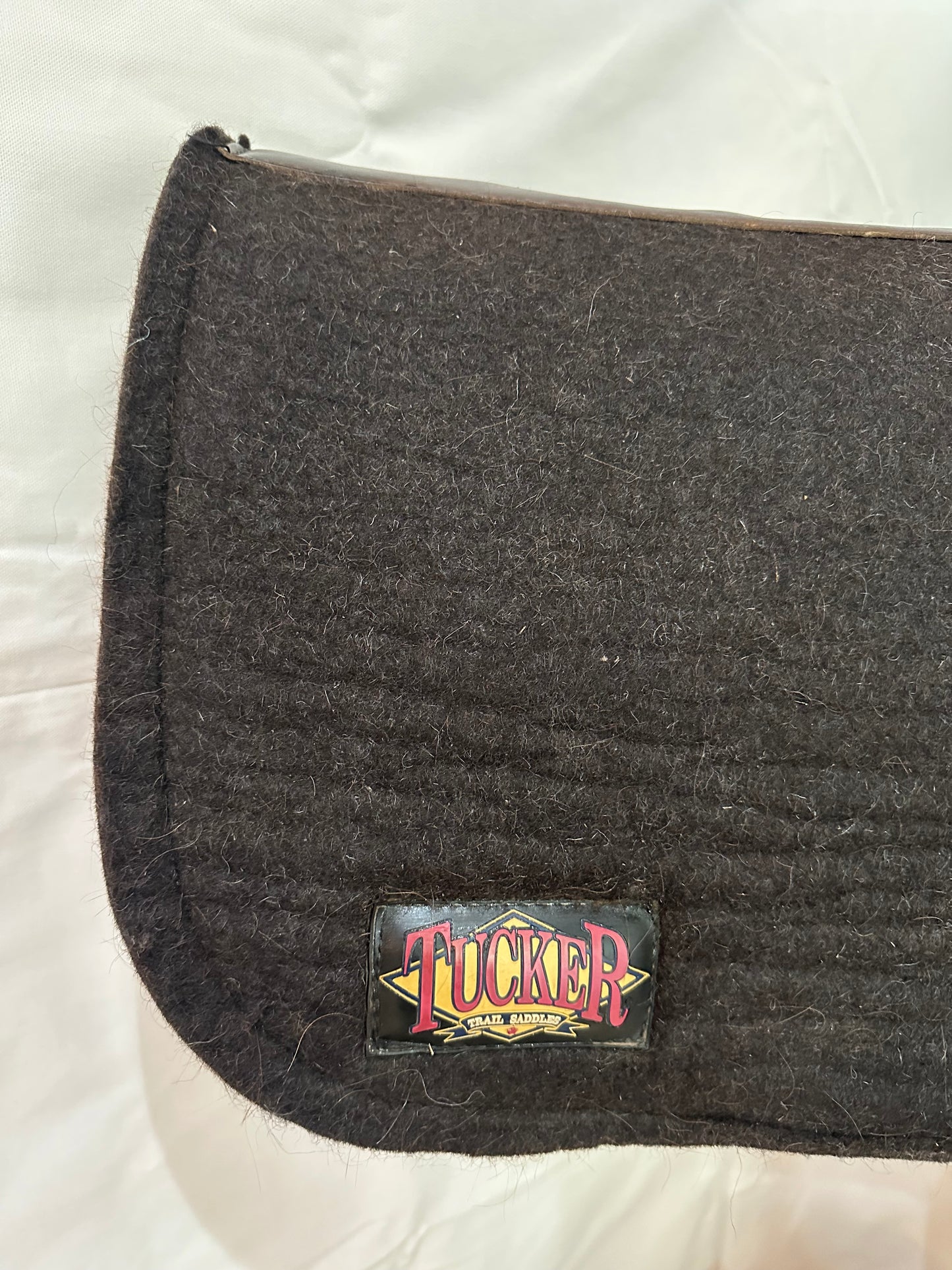 Tucker Full Skirt Apex Pad 100% Wool Saddle Pad, 28”L x34”D x1”