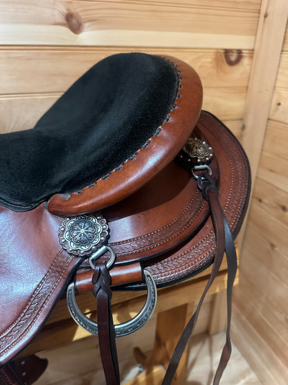 16.5” Allegany Mountain Saddlery All Around Western Trail Saddle