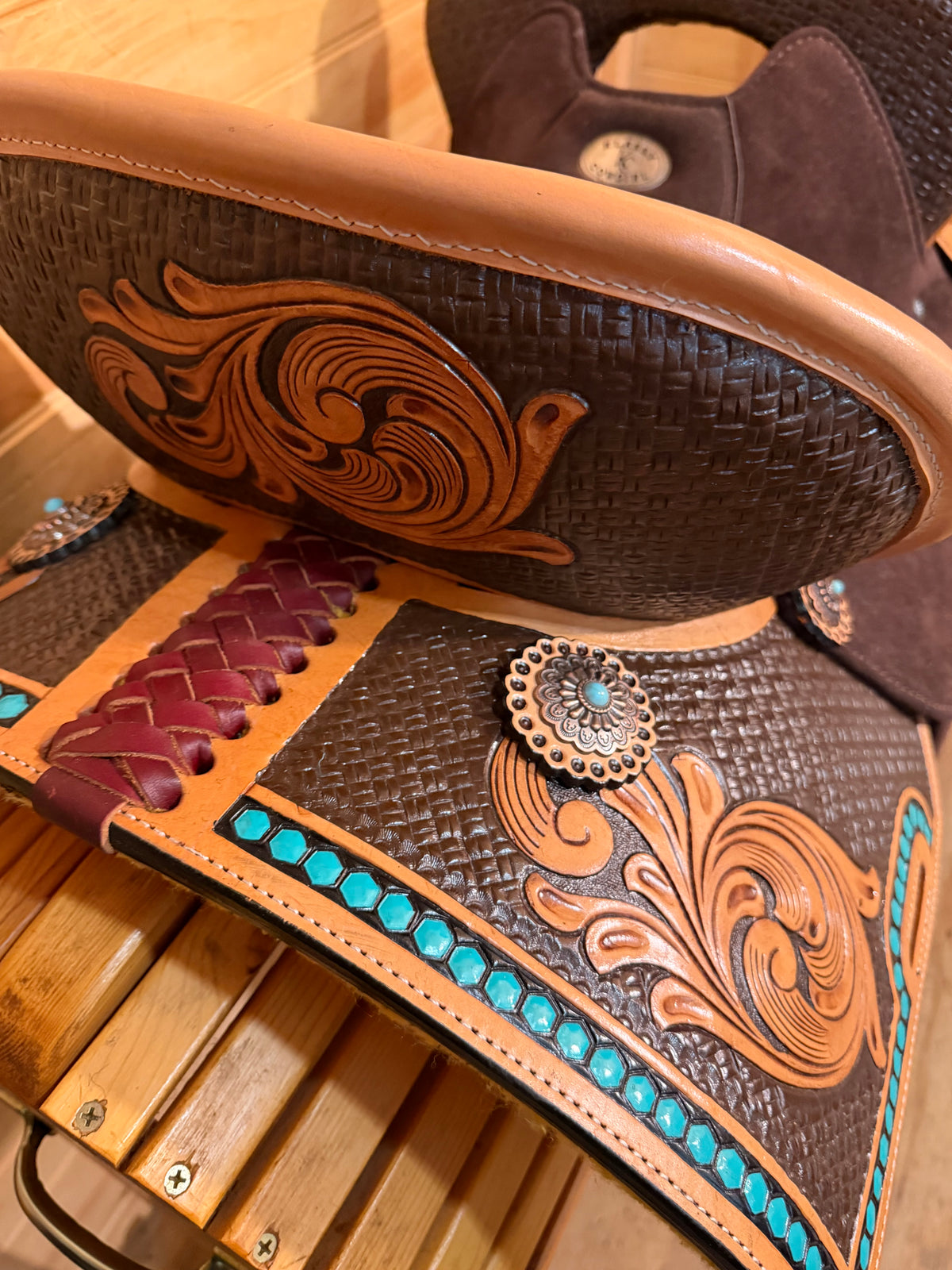 15” Klassy Cowgirl Turquoise Royale Barrel Racing Saddle - Limited Edition