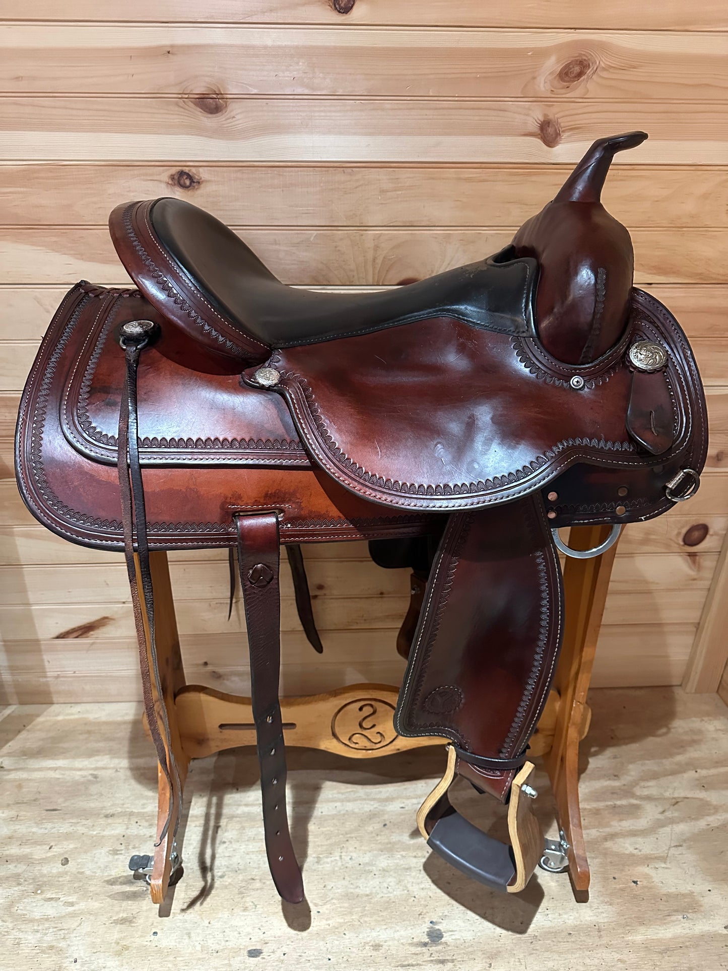 17” Circle Y Topeka Flex-Lite Western Trail Saddle Model 1551