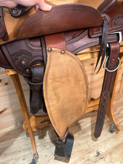 16.5” McCall Northwest Wade Western Ranch Saddle Model 213 510