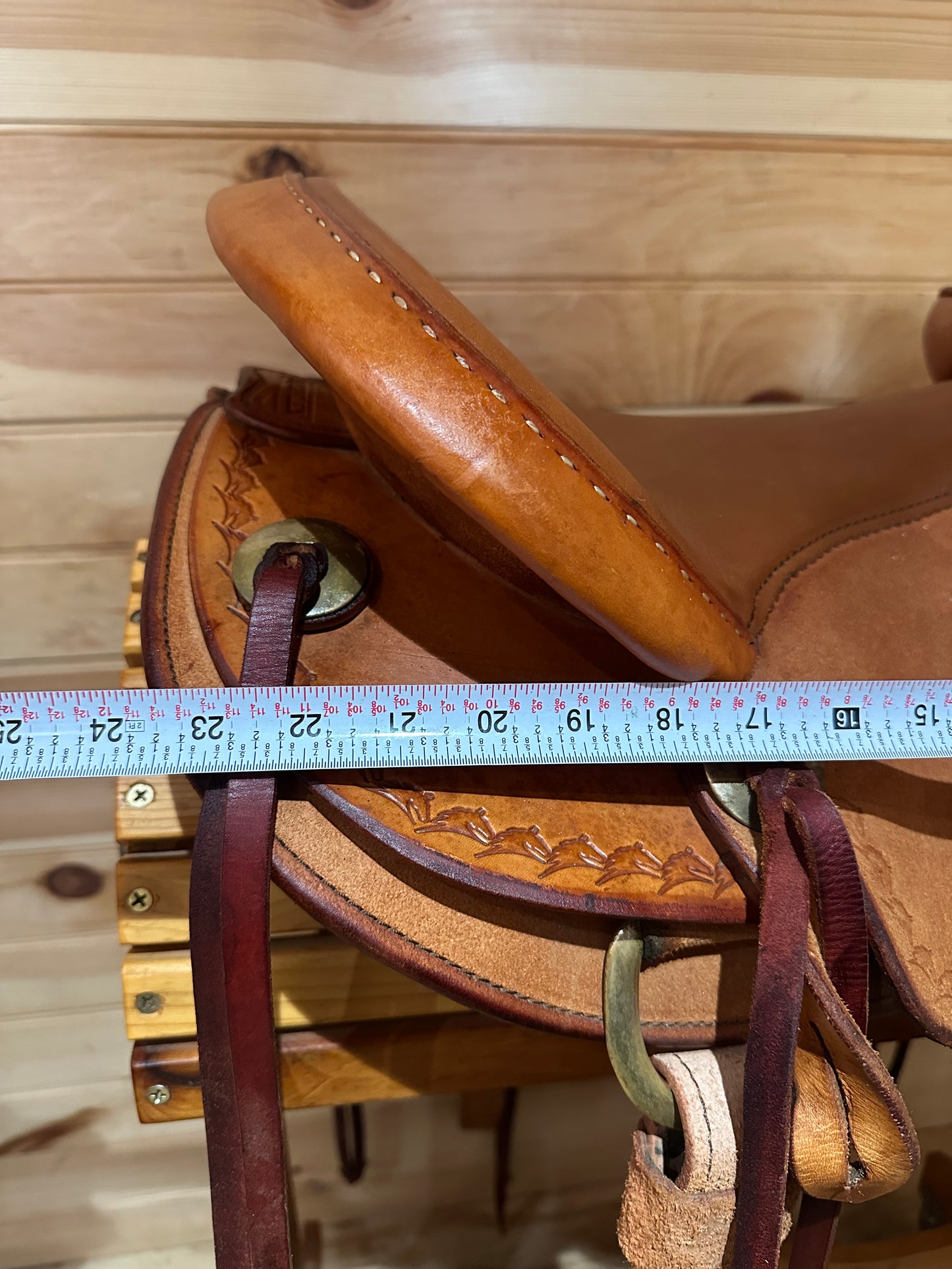16.5” Parelli Natural Performer Western Saddle