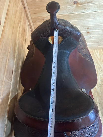 17” Circle Y Park & Trail Western Saddle Model 3825