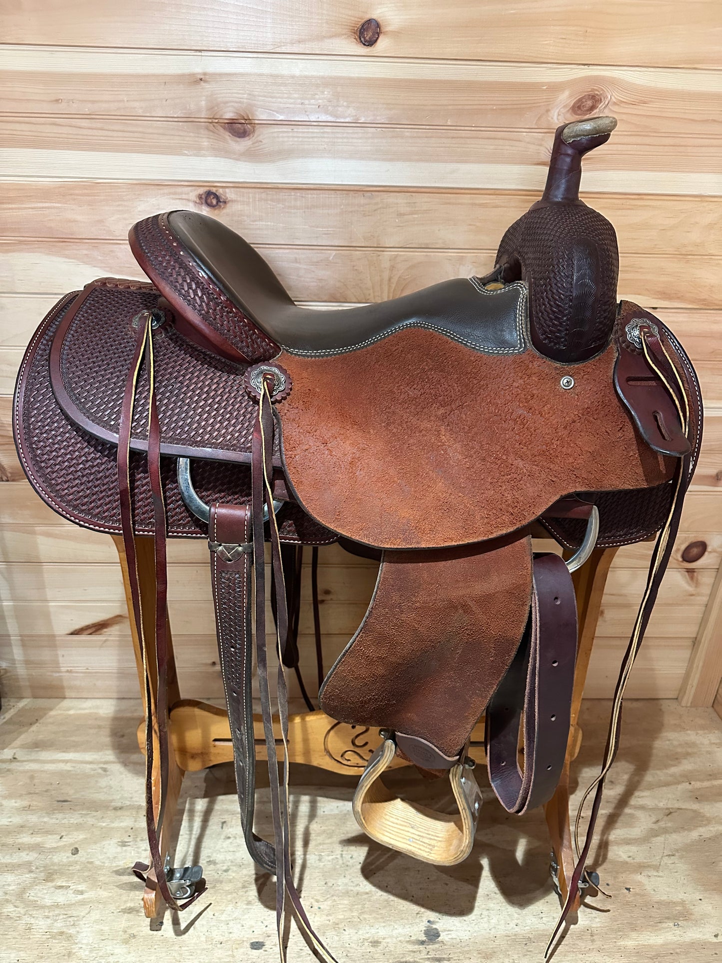 16” Diamond K Saddlery Ranch Roper Western Saddle
