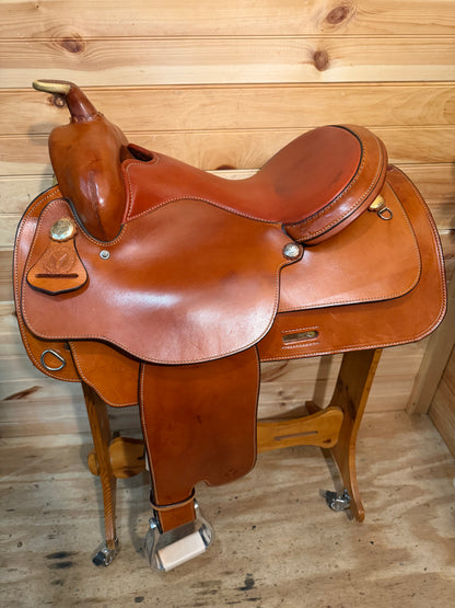 15.5” Circle Y Reiner Western Saddle Model 2663