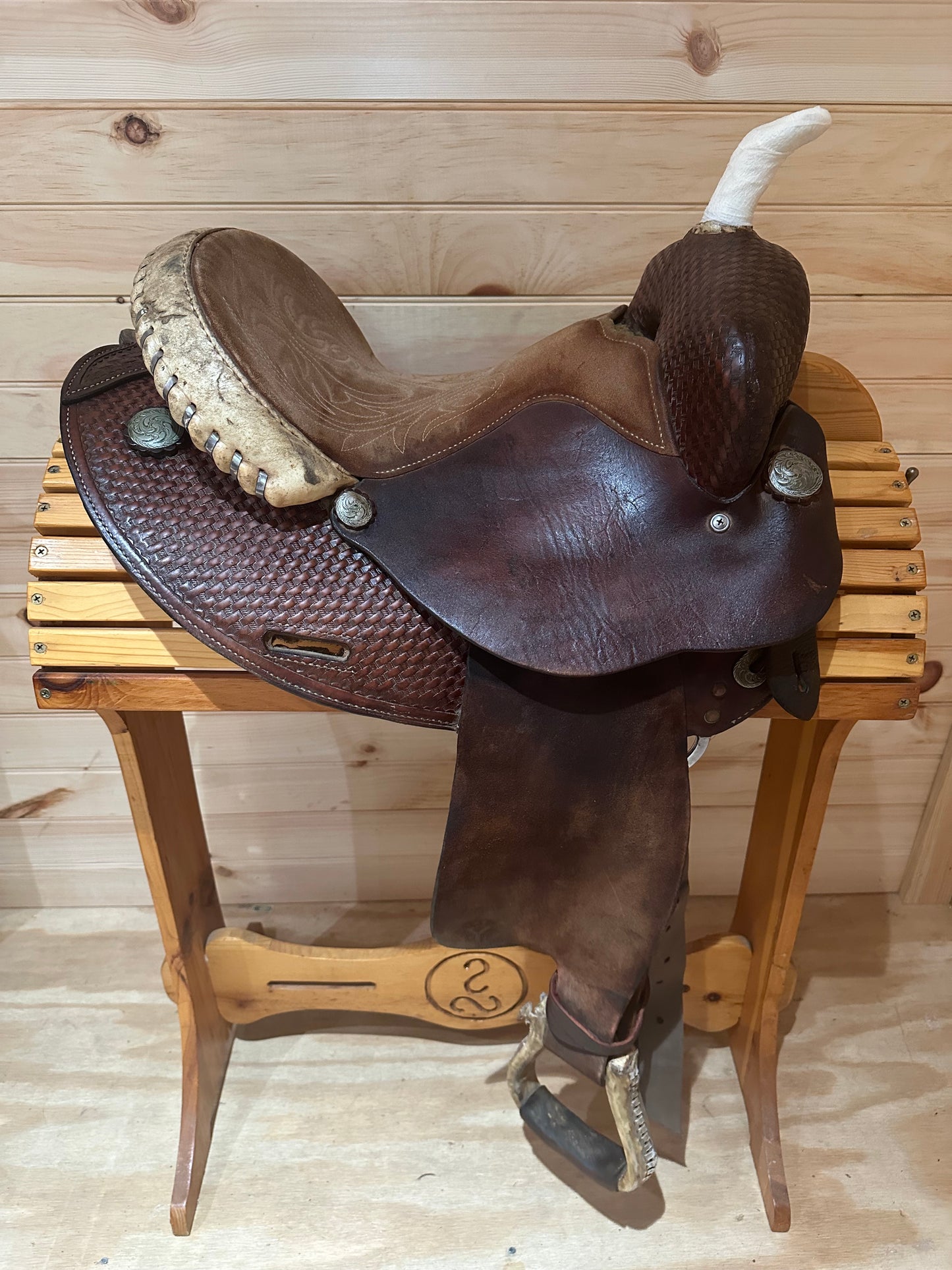 13” Circle Y Barrel Racing Western Saddle Model 2751