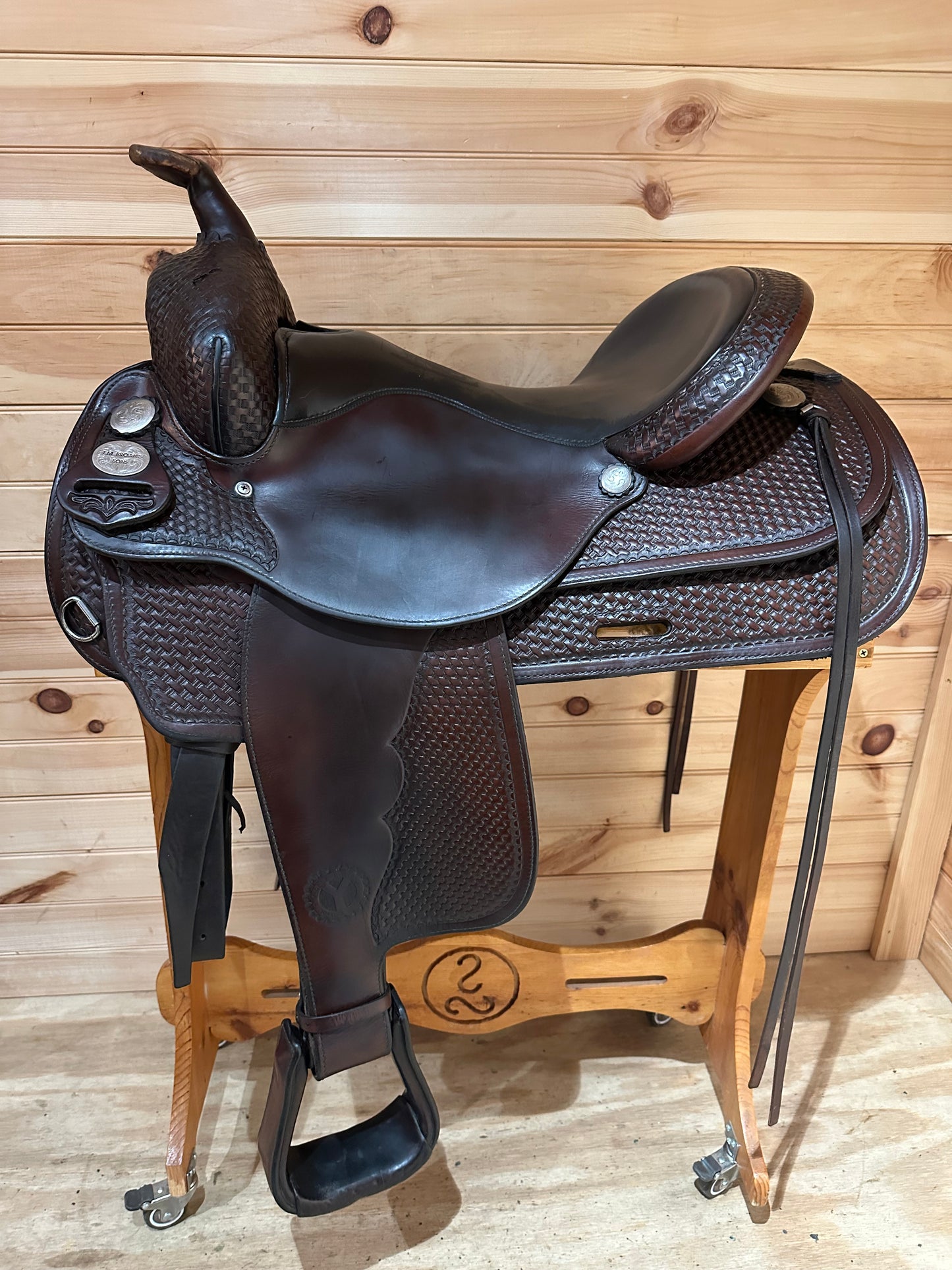 16” Circle Y Park & Trail Western Saddle Model 2206
