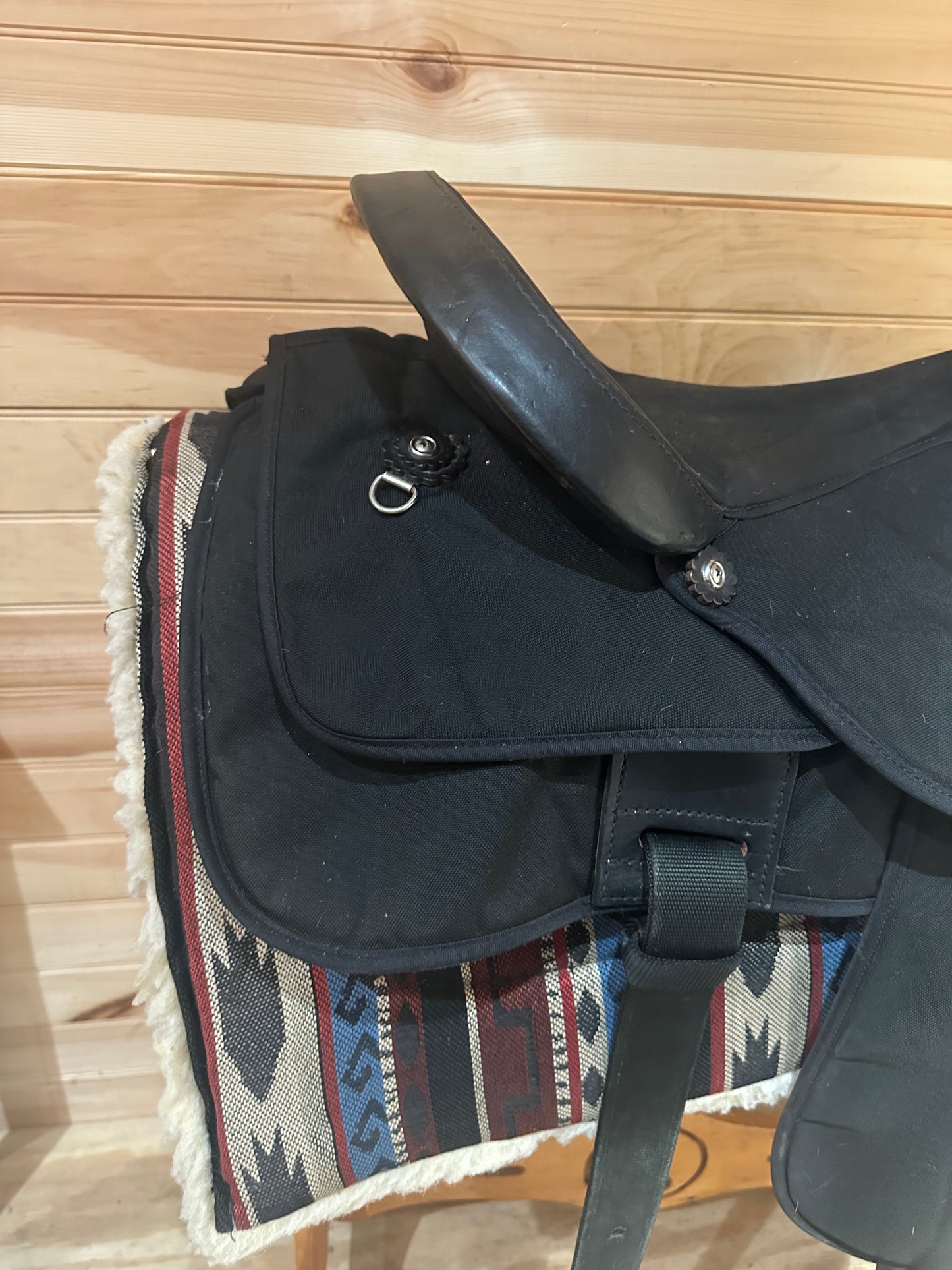 17” Circle Y Park & Trail Lightweight Western Saddle Model 3011