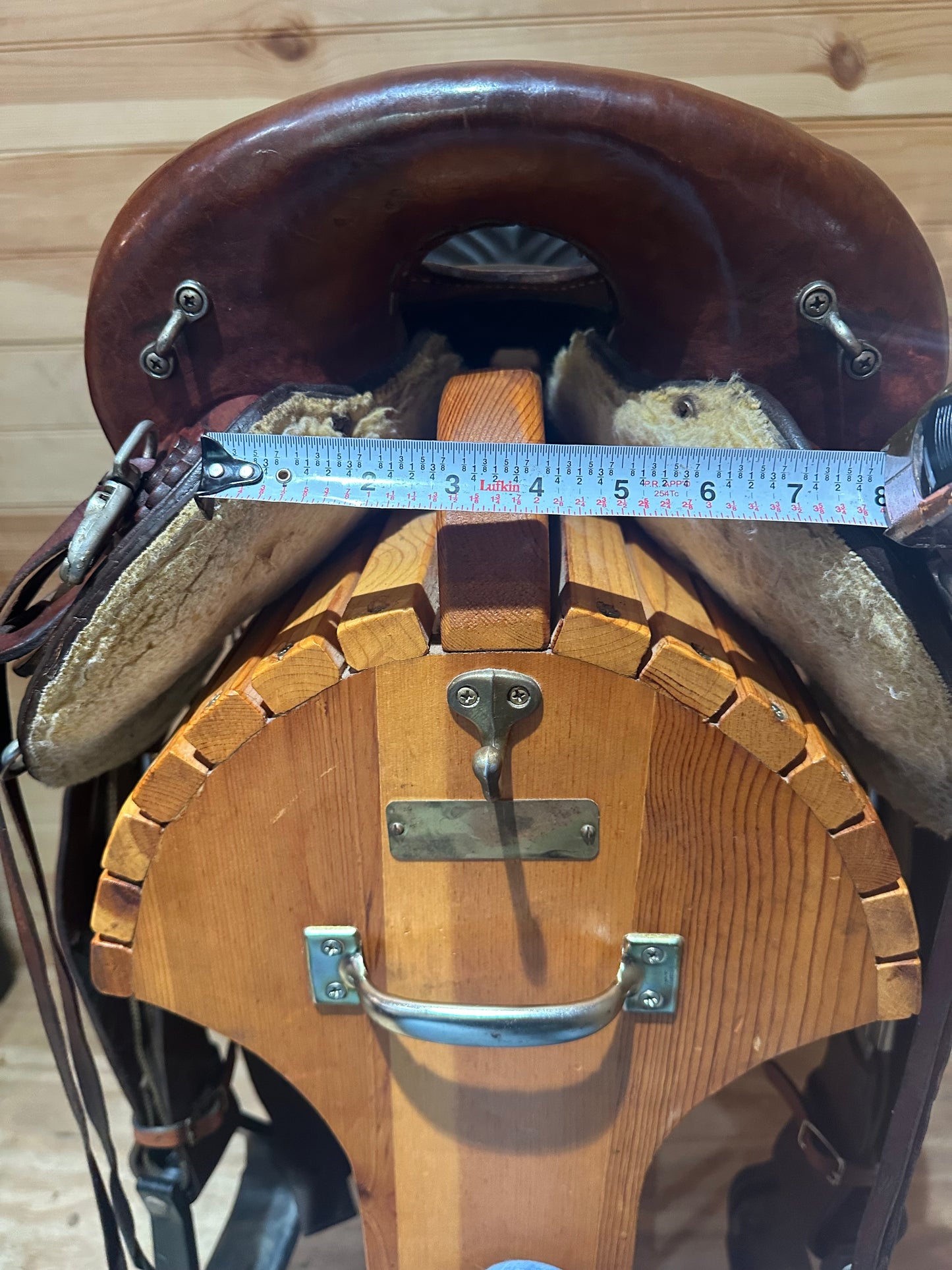 16” Big Horn Endurance Trail Saddle Model 801