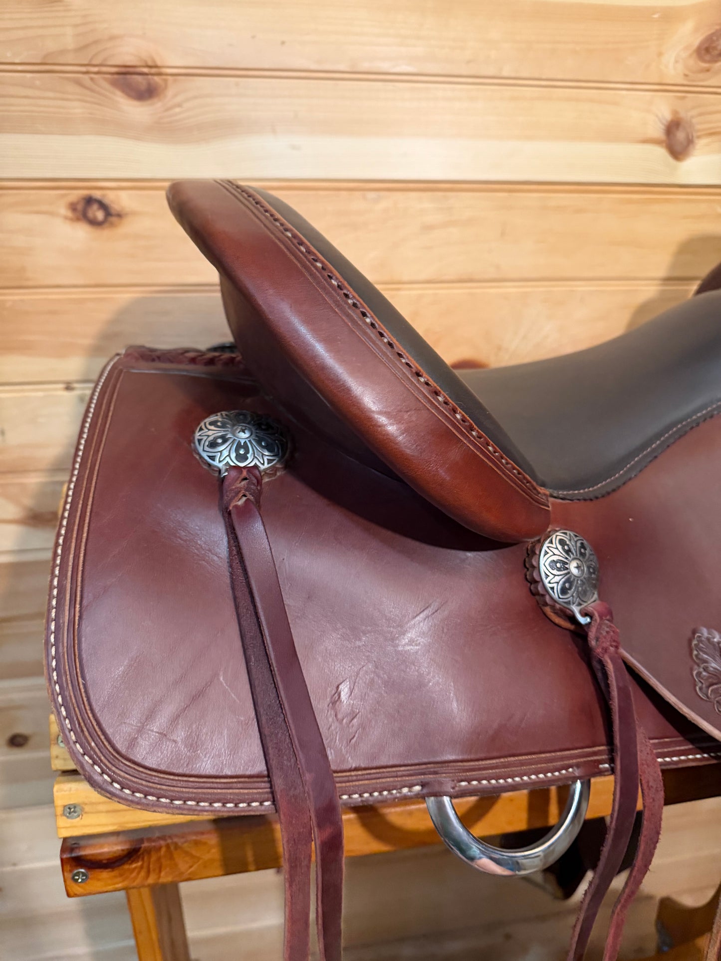 15.5” RW Bowman Will Rogers Model Western Trail Saddle