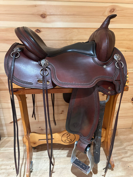 16” Circle Y Cold Springs Western Trail Saddle Model 2616