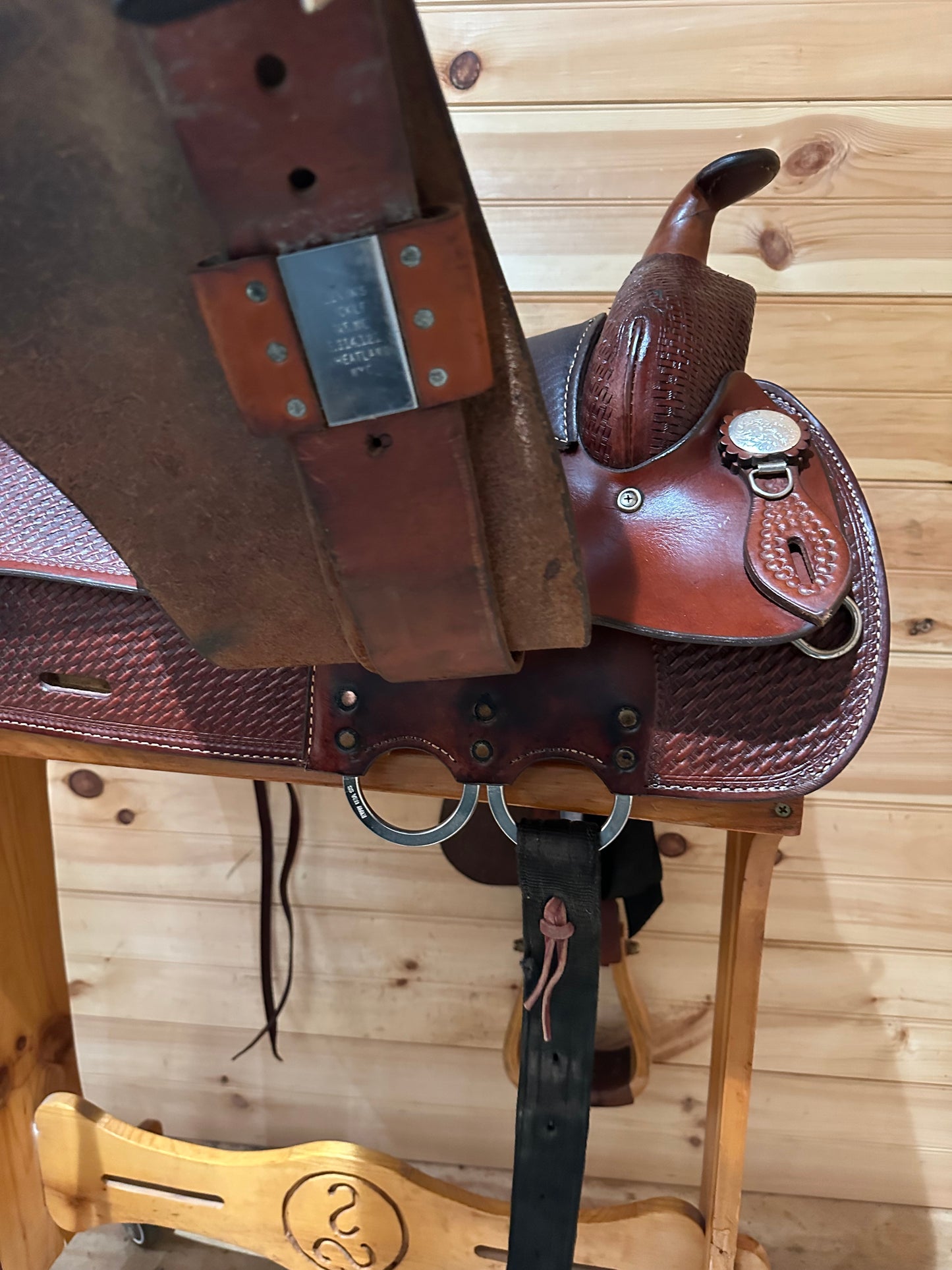 16” Crates Equi-Fit Western Trail Saddle Model 2160