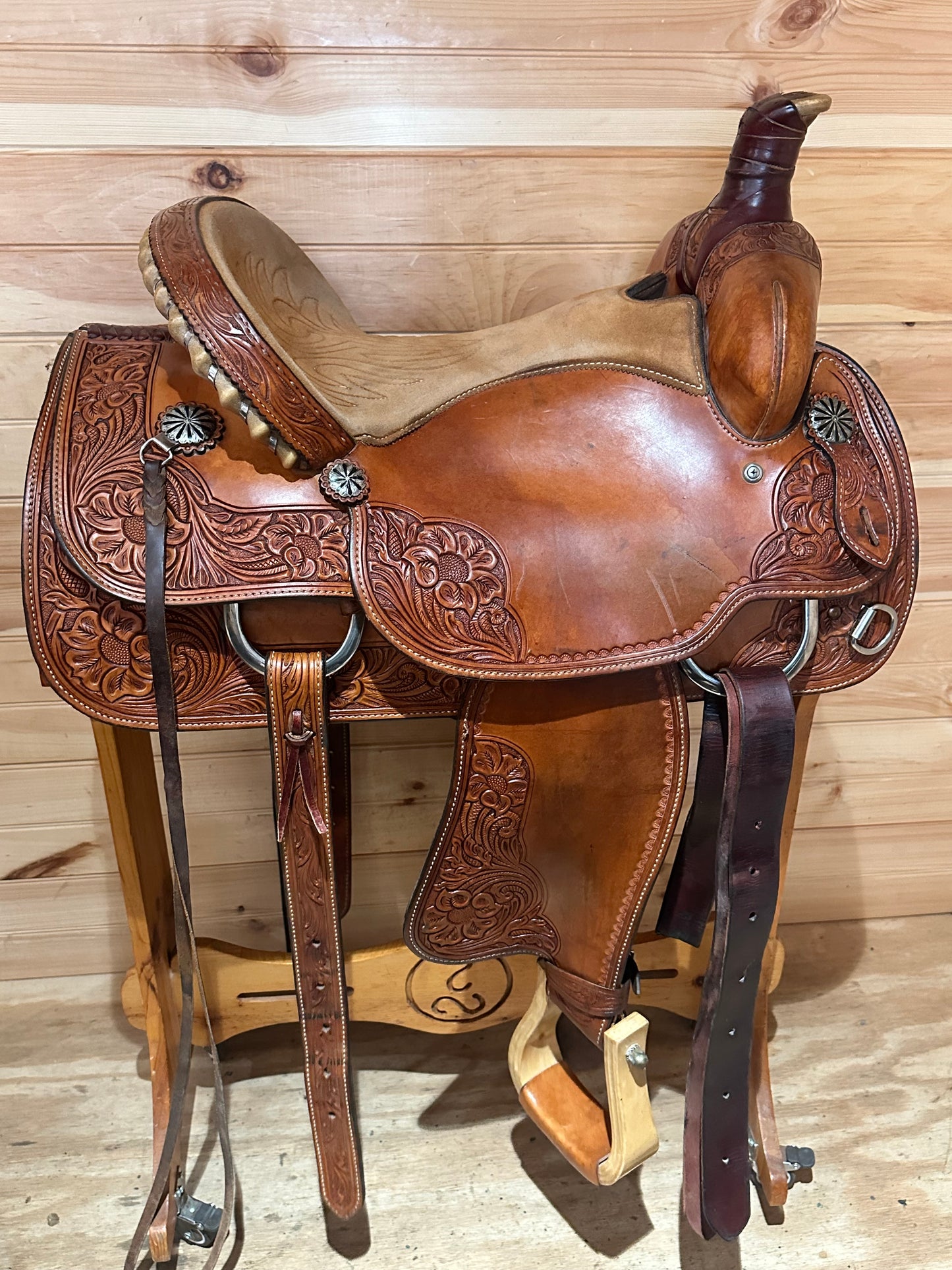 15.5” Crates Light Ladies Ranch Versatility All-Event Saddle Model 2282-3