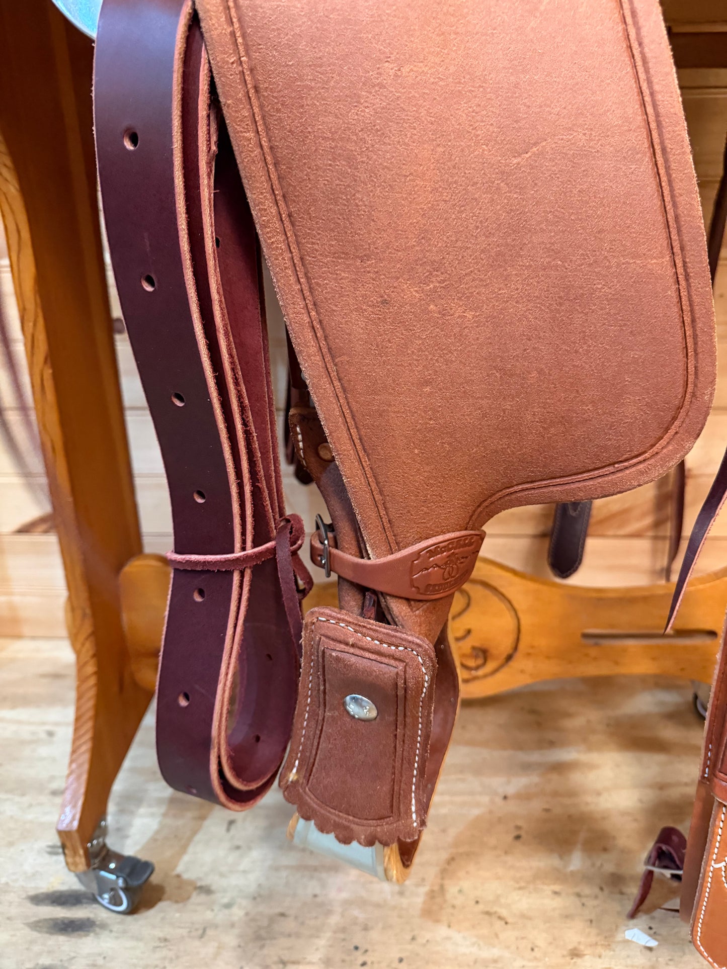 16” McCall Mclite Wade Saddle Model W071-326