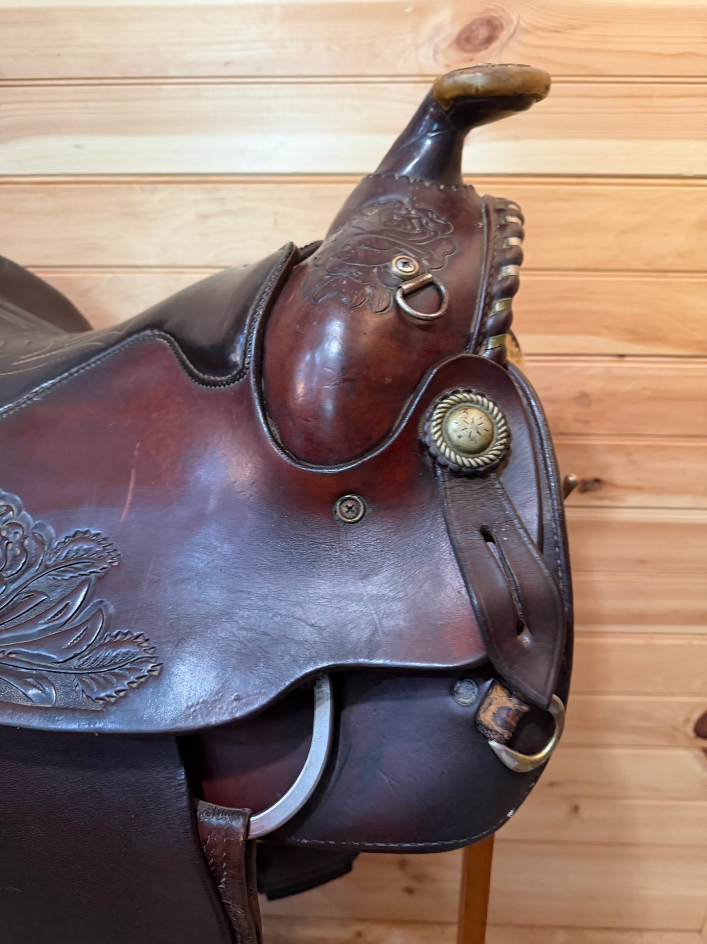 15.5” Dale Cooper Arabian Western Saddle