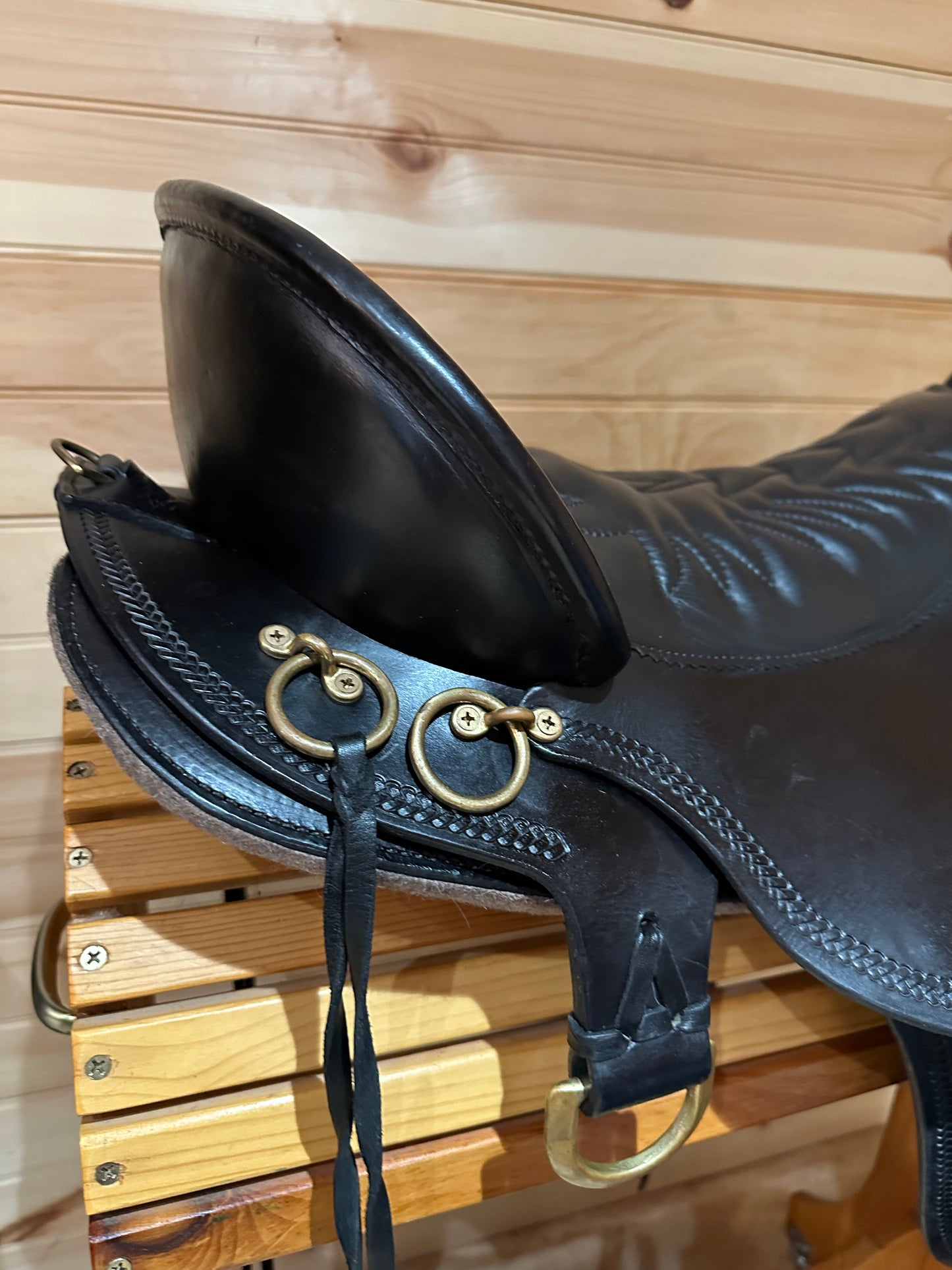 18.5” Tucker Plantation Endurance Saddle Model 146