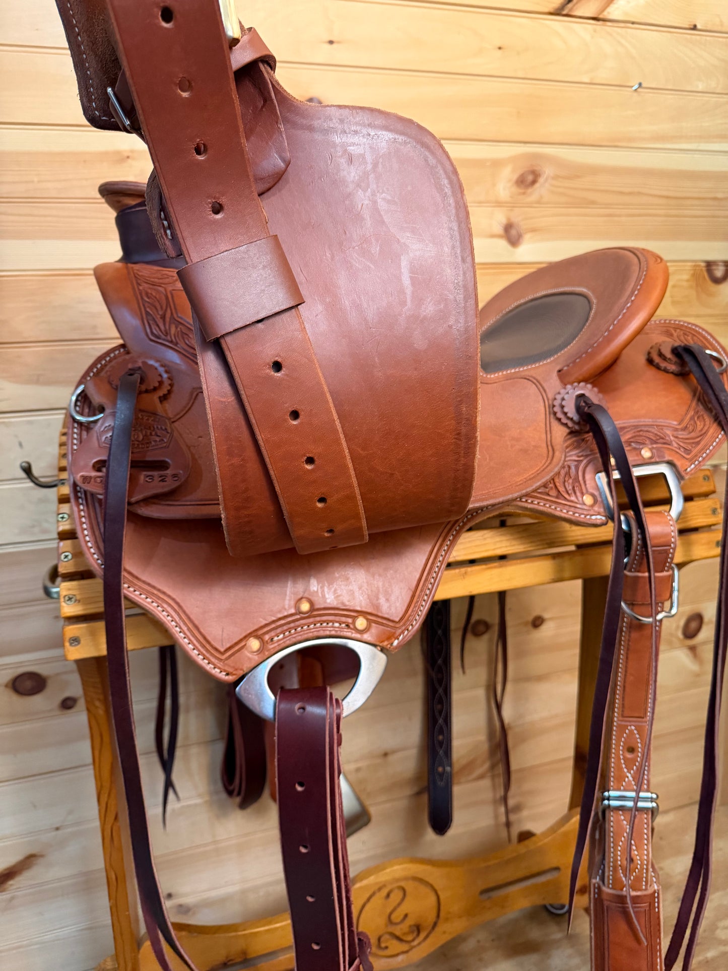 16” McCall Mclite Wade Saddle Model W071-326