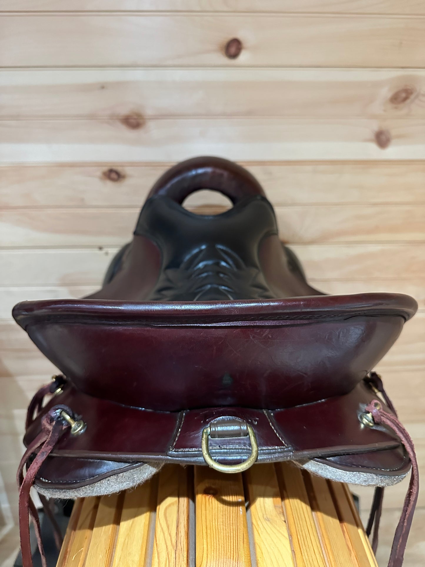 16.5” Tucker Equitation Endurance Trail Saddle Model 149