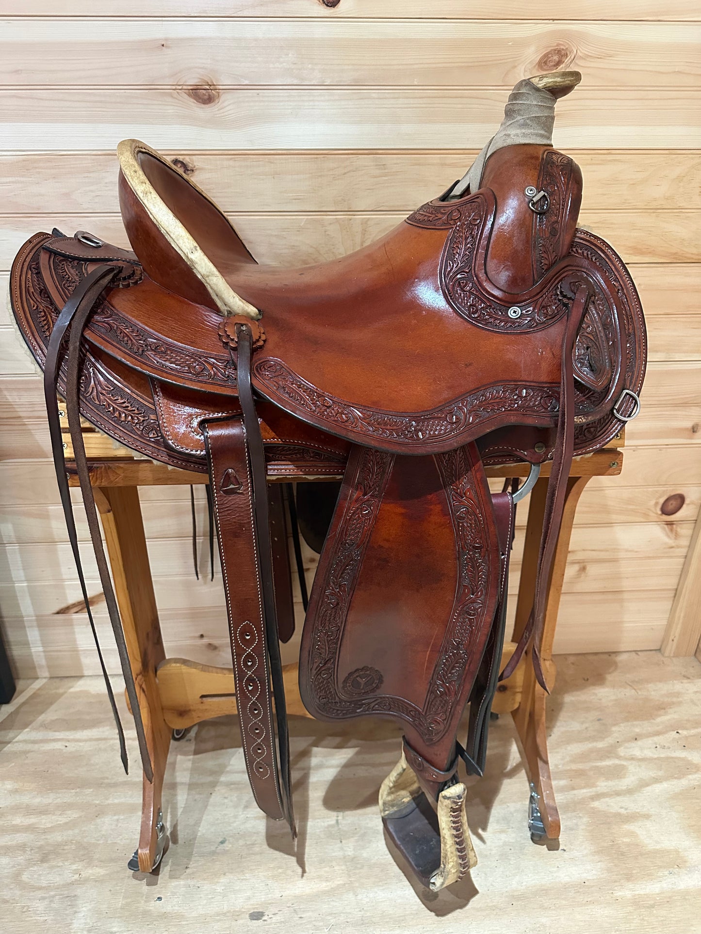 16” Circle Y Hardseat Ranch Roper Western Saddle Model 1156